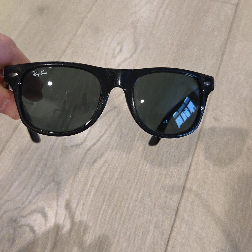 Ray Ban RJ9035-S